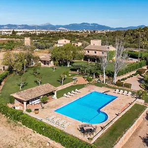 https://outstanding-finca-rustica-felostal-with-saunapool.allmallorcahotels.com